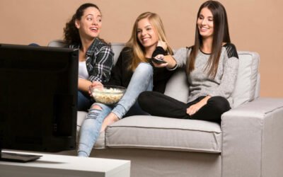 5 Teen TV Shows with Positive Messages for Girls